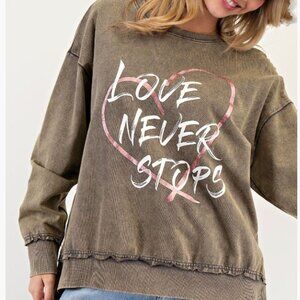 011.LOVE NEVER STOPS MINERAL WASHED PULLOVER TOP